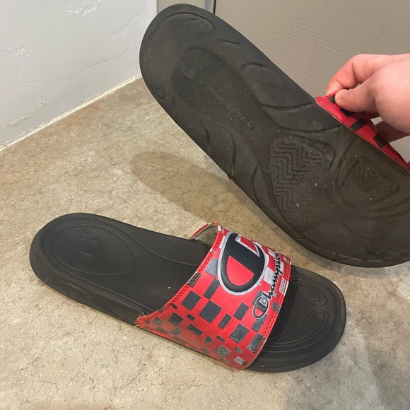 Red champion slides - Picture 4 of 4